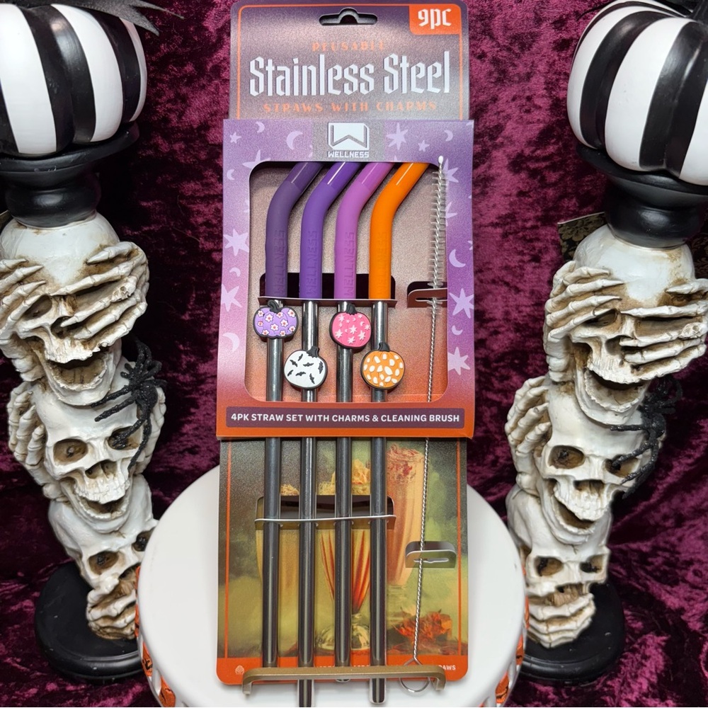Wellness Reusable Stainless Steel Halloween Straws w/ Pumpkin Charms & Silicone